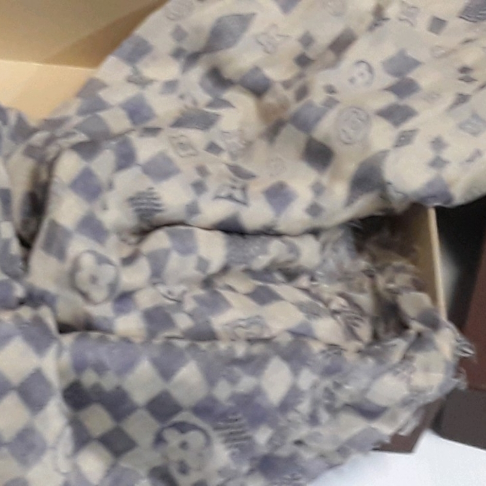 Louis Vuitton Damier Azur - Picture 3 of 6